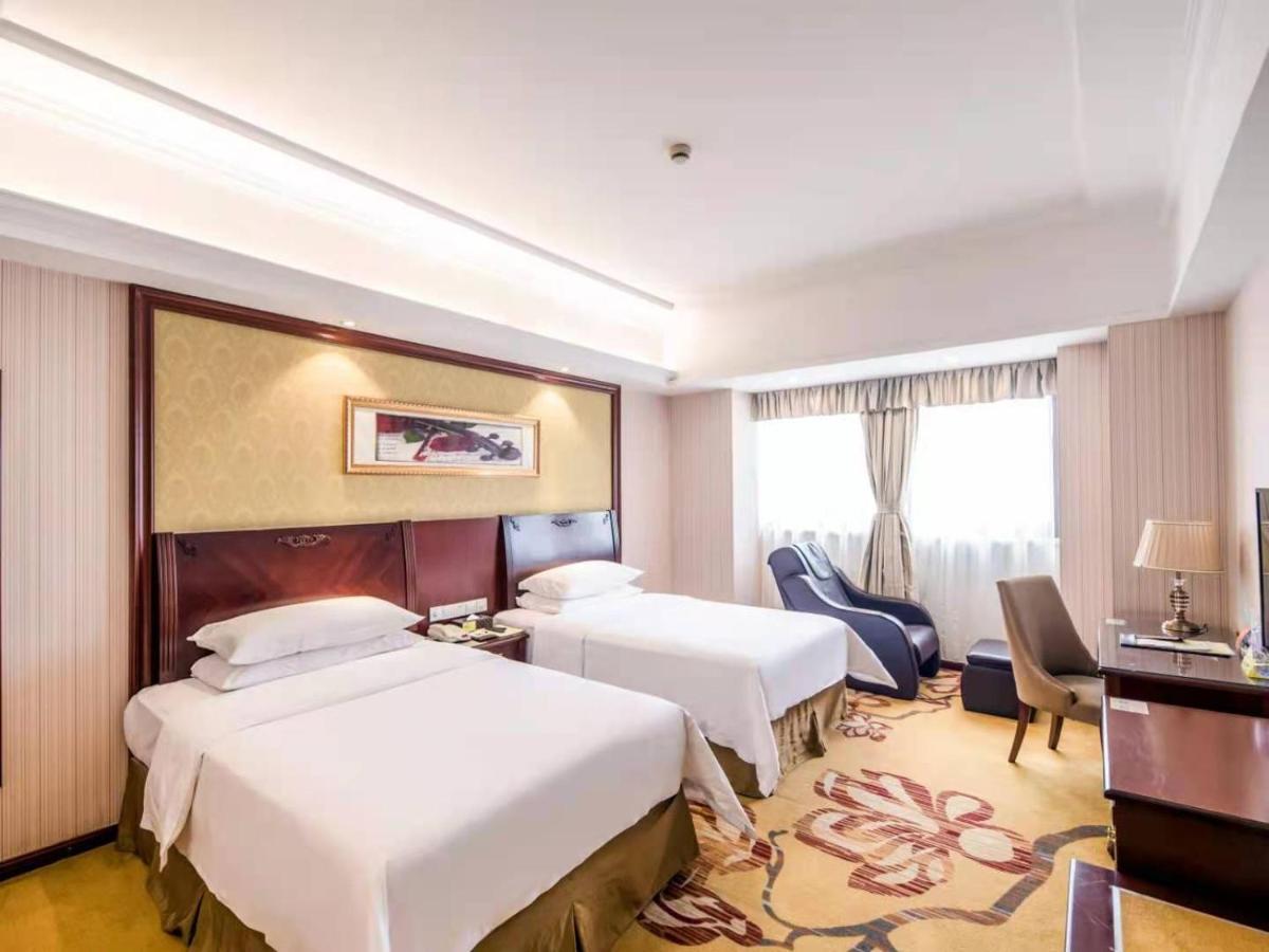 Vienna International Hotel Shanghai Pudong Xiupu Road Exterior foto